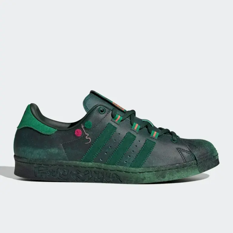 Снимка на обувки Adidas ID4382 от AliExpress
