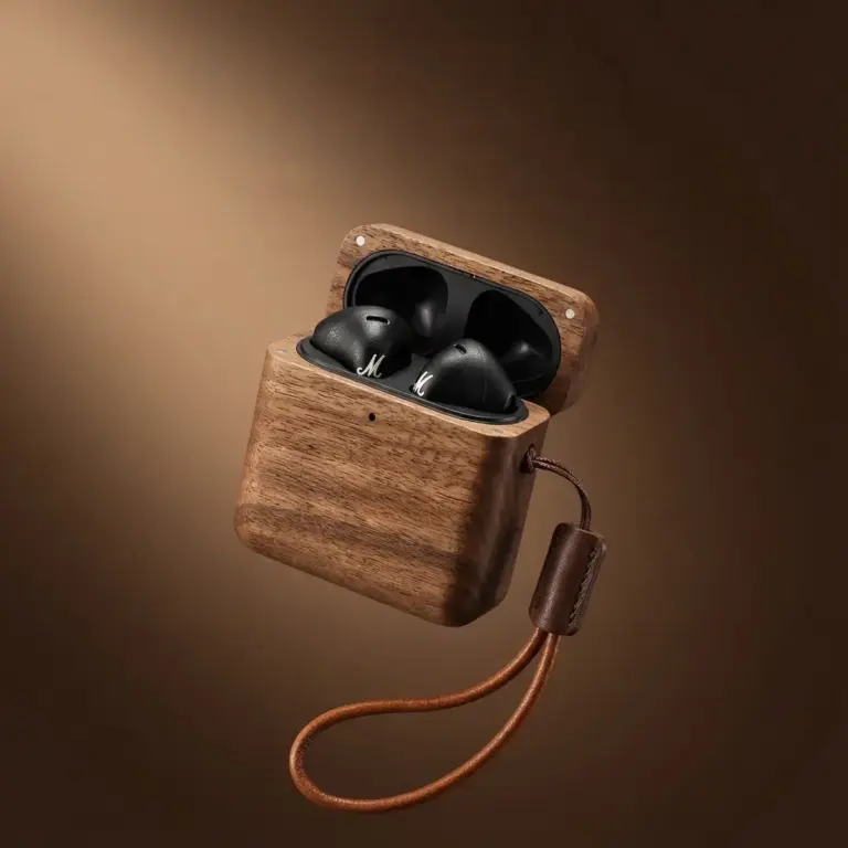 Орехов калъф за Marshall MINOR IV Орехов калъф за Marshall MINOR IV